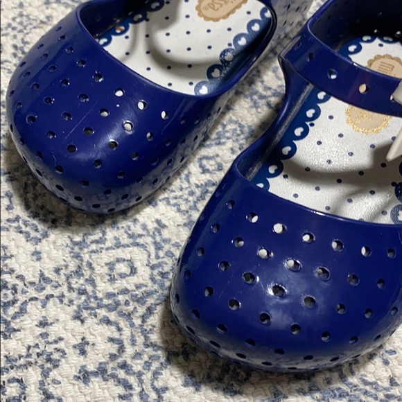 Mini melissa Bay girl Size 6🌼💙🌼💙🌼💙🌼 - Picture 3 of 9